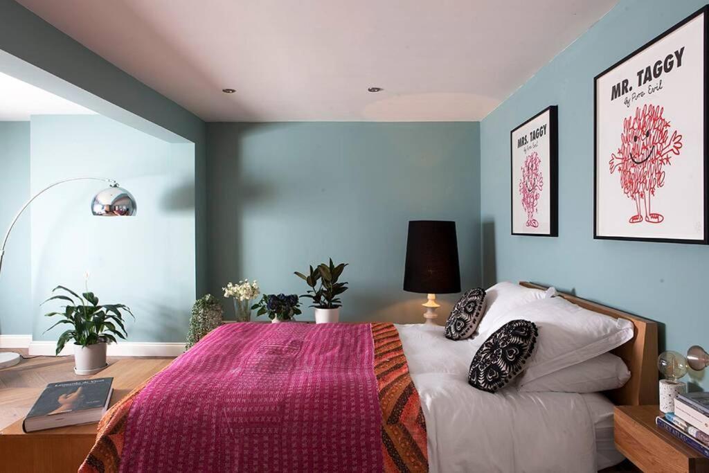 Central Hastings, Stylish-Luxe, Seaside Apartment. Екстер'єр фото